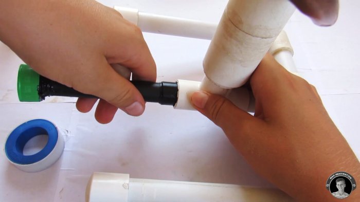 Как из ПВХ труб сделать разбрызгиватель для полива