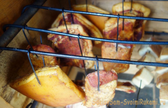 Настоящий варено-копченый бекон в дачных условиях