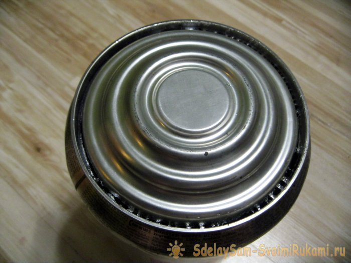 Настоящая коптилка из кофейной банки