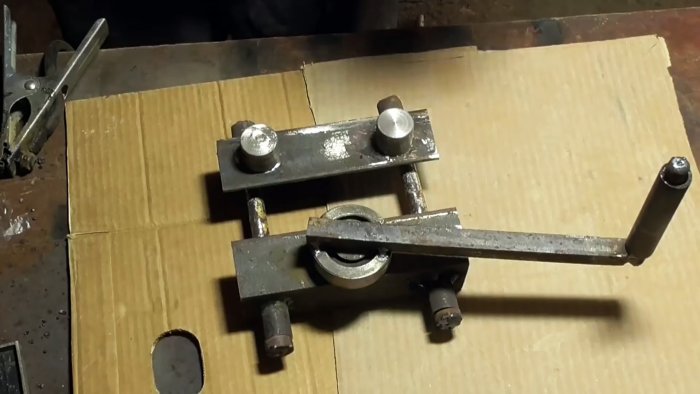 Как сделать простой станок для гибки