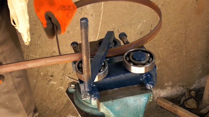 Как сделать простой станок для гибки