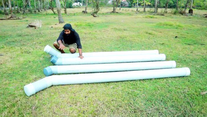 Как из ПВХ труб и двигателя триммера сделать лодку