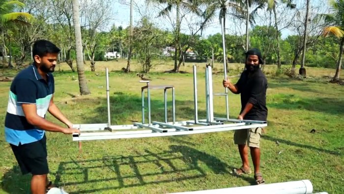 Как из ПВХ труб и двигателя триммера сделать лодку