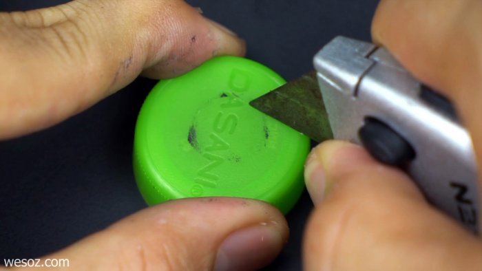 Как сделать умывальник из шприца и пластиковой бутылки