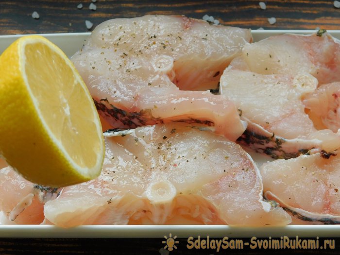 Щука жареная на сковороде - пальчики оближешь