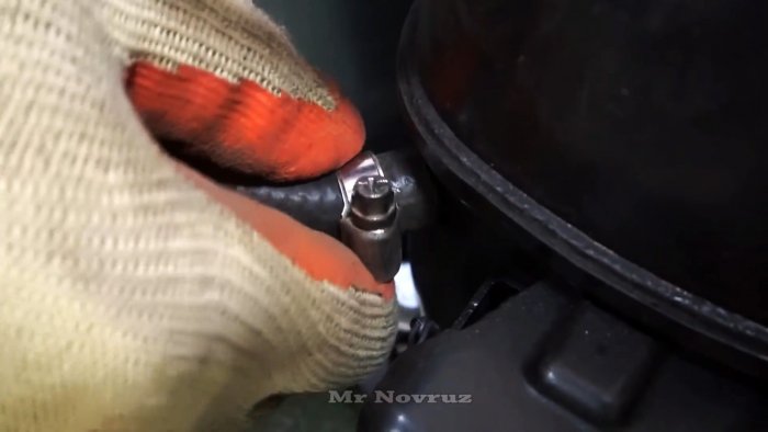 Делам мощную горелку из компрессора холодильника