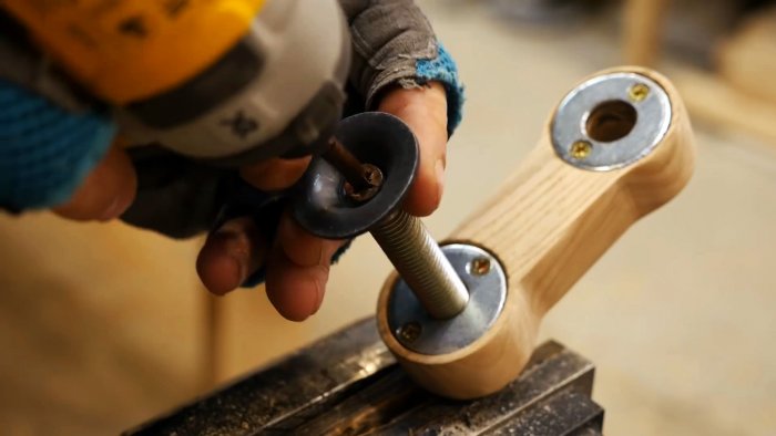 Как из остатков доски сделать удобный прижим