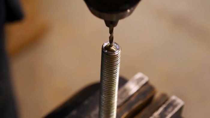 Как из остатков доски сделать удобный прижим