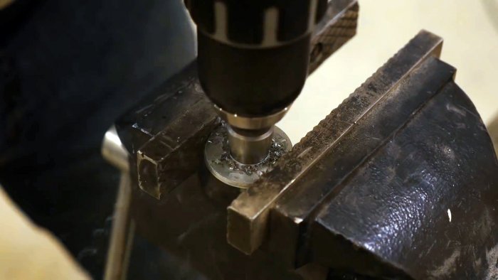 Как из остатков доски сделать удобный прижим