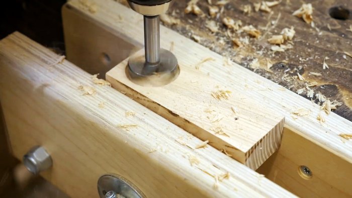 Как из остатков доски сделать удобный прижим