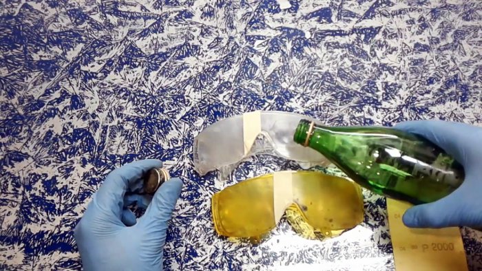 Как вернуть прозрачность пластику вручную