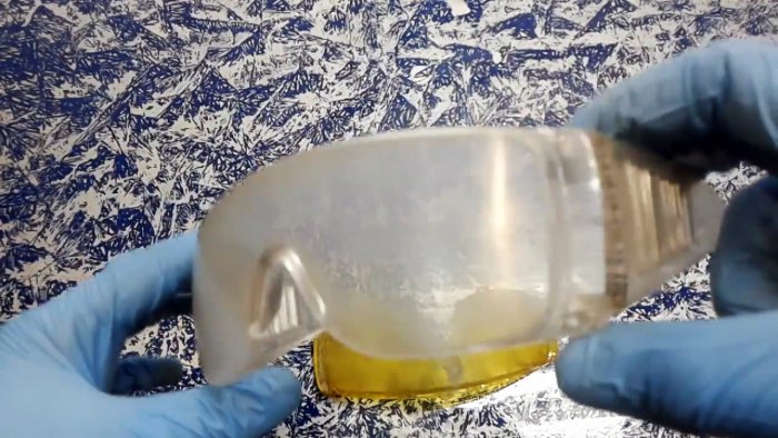 Как вернуть прозрачность пластику вручную