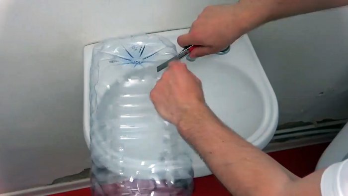 Варианты решения бытовых проблем с помощью пластиковых бутылок