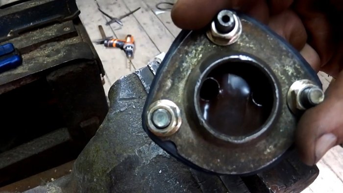 Как из шаровой опоры сделать безотказный дождеватель для полива