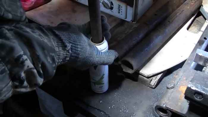 Как из пластиковой канистры сделать рукоять для инструмента