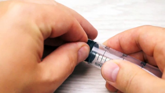 Как сделать инструмент для удаления косточек вишни из шприца