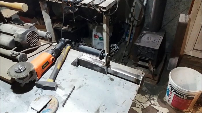 С этим инструментом швы между плиткой будут идеальны