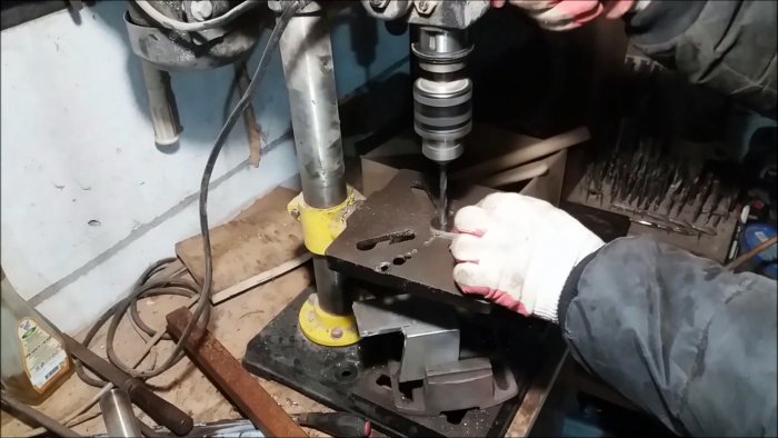 С этим инструментом швы между плиткой будут идеальны