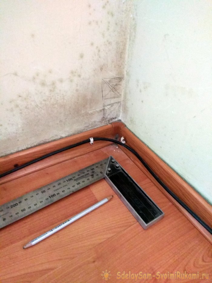 Как правильно просверлить отверстия в стене под трубы