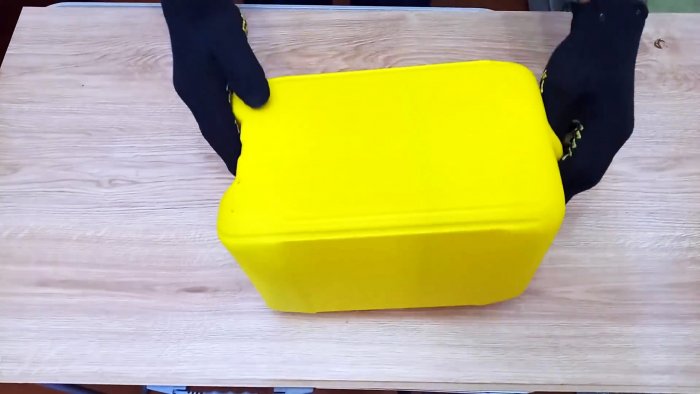 Как из канистры сделать удобный кейс для инструмента