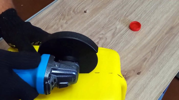 Как из канистры сделать удобный кейс для инструмента