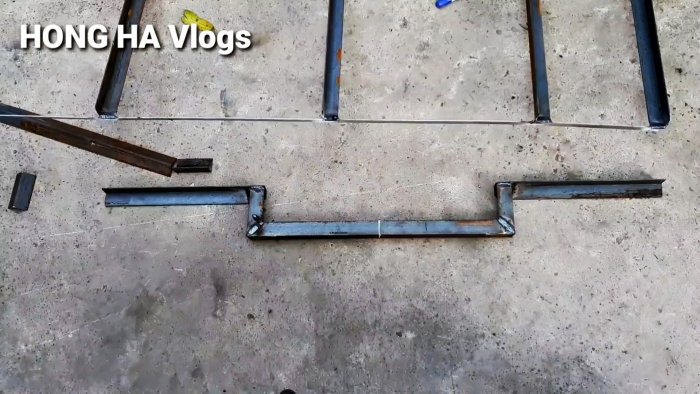 Как сделать большую лодку из пластиковых бочек