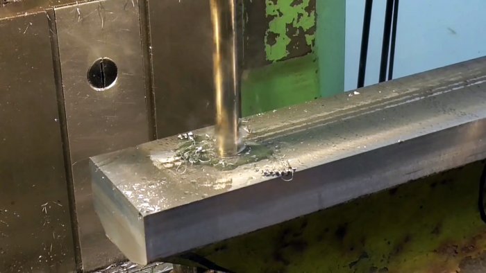 Вот это наковальня получилась из куска рельса