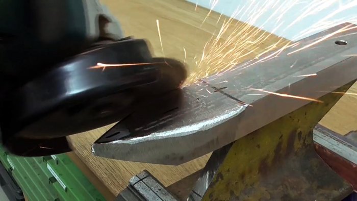 Вот это наковальня получилась из куска рельса