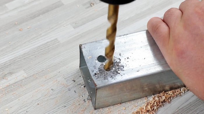 Сделайте этот станок и забудьте о тупых сверлах навсегда