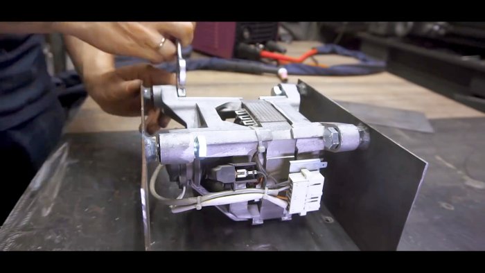 Великолепное применение движка от стиралки мощный гравировальный станок