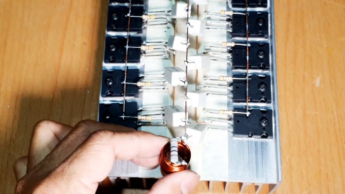 Собираем усилитель 500 Вт на транзисторах навесным монтажом