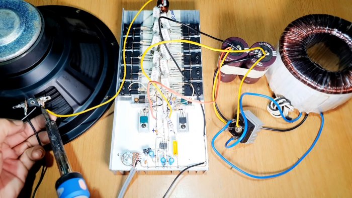 Собираем усилитель 500 Вт на транзисторах навесным монтажом