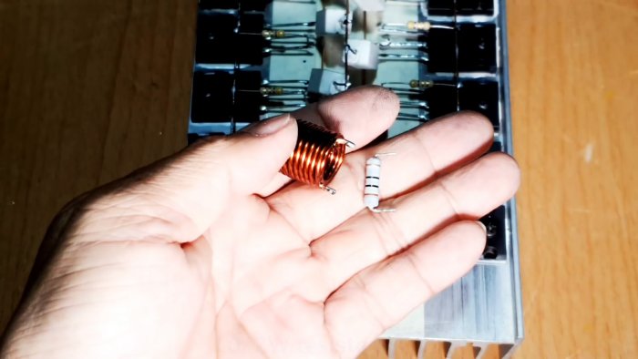 Собираем усилитель 500 Вт на транзисторах навесным монтажом