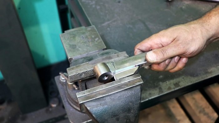 Как сделать мощный гибочный станок для арматуры