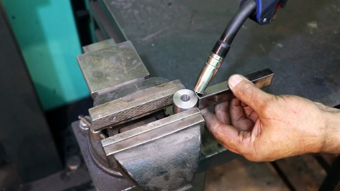 Как сделать мощный гибочный станок для арматуры