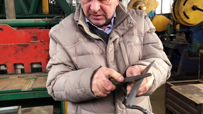 Как закалить и заточить тяпку до острия бриты и забыть про ее дальнейшую заточку