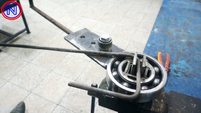 Как из подшипников сделать гибочный станок