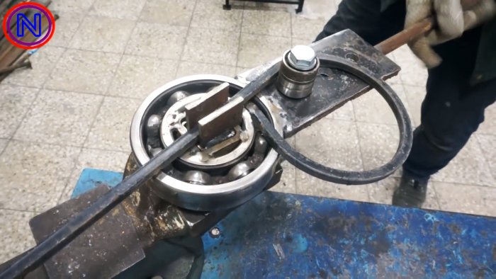 Как из подшипников сделать гибочный станок