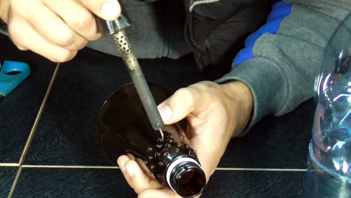 Как из пластиковых бутылок сделать мощный пылесос 12 В