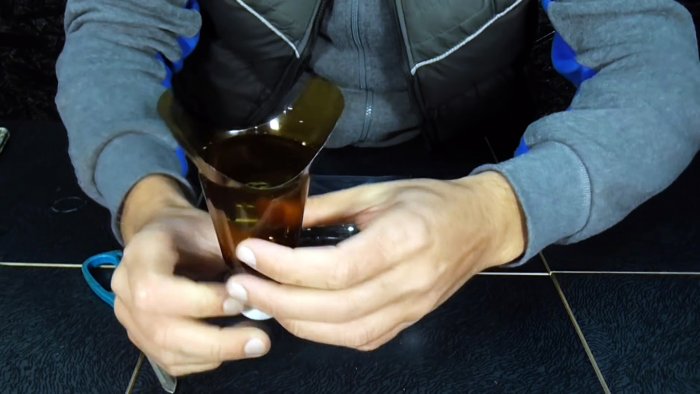 Как из пластиковых бутылок сделать мощный пылесос 12 В