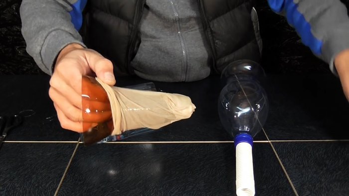 Как из пластиковых бутылок сделать мощный пылесос 12 В