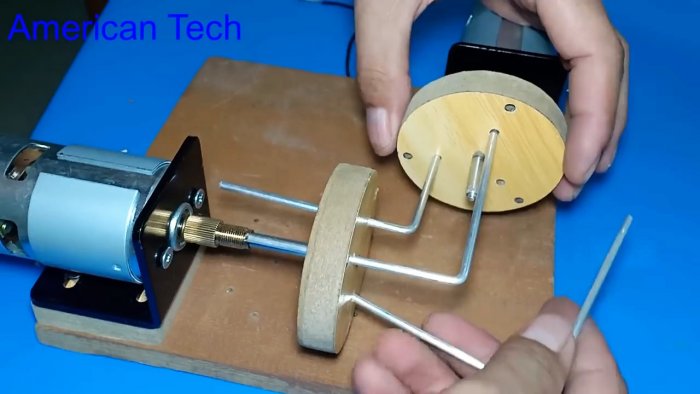 Необычный угловой редуктор для передачи крутящего момента