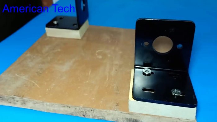 Необычный угловой редуктор для передачи крутящего момента