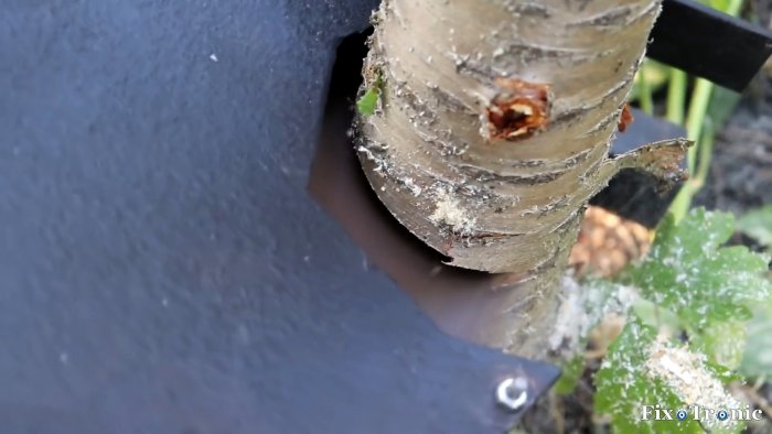 Насадка на дрель из старой болгарки для распиловки древесины