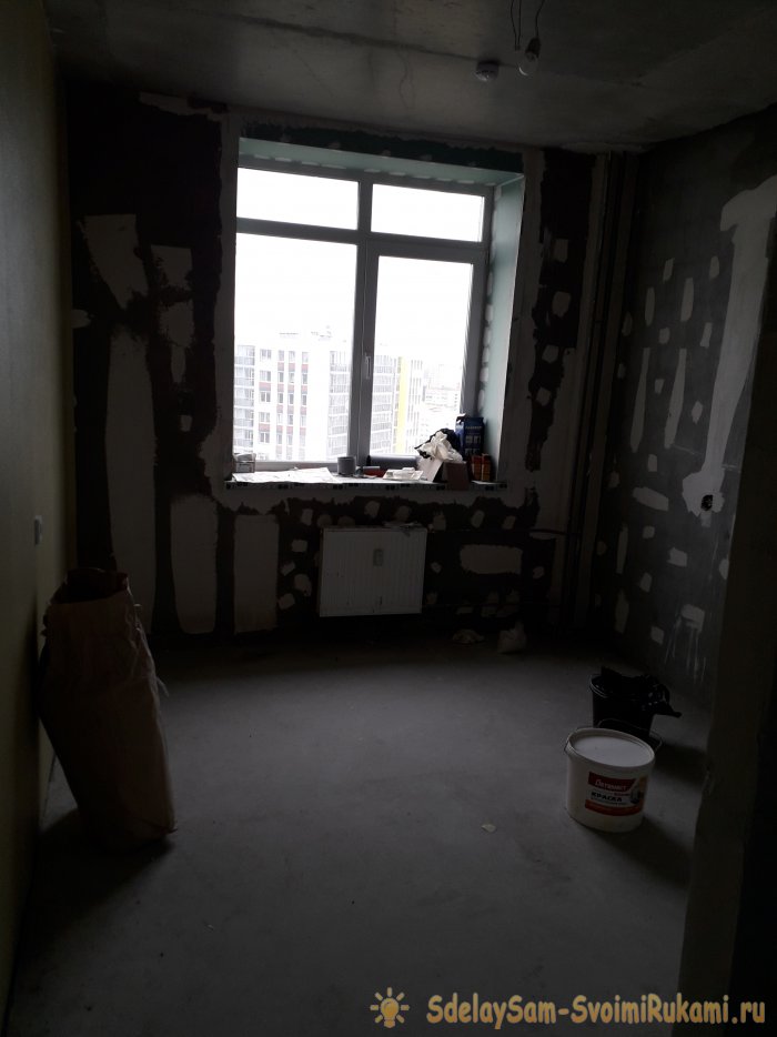 Как я один поклеил обои в трехкомнатной квартире