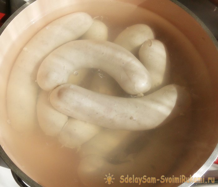 Куриная колбаса с ветчиной в домашних условиях