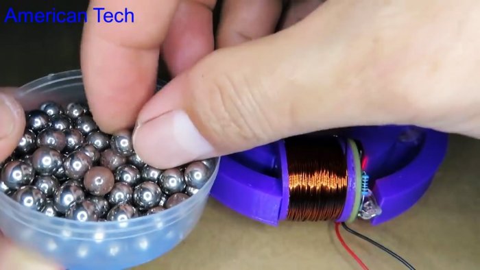 Как сделать удивительный электромагнитный ускоритель