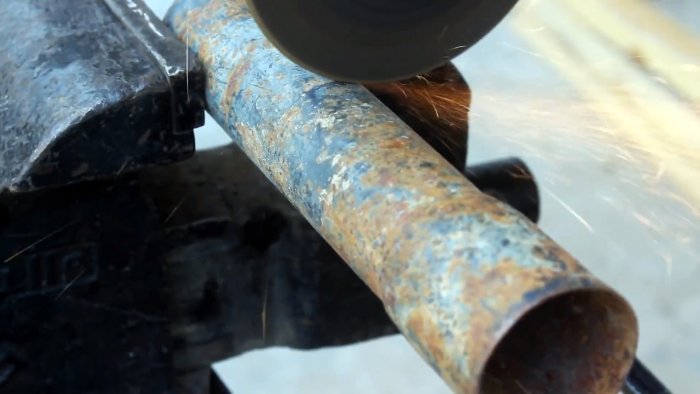 Как сделать бесплатный вибратор для бетона из автомобильного амортизатора