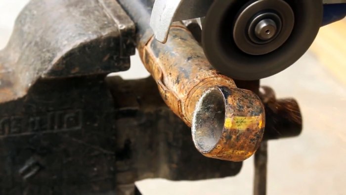 Как сделать бесплатный вибратор для бетона из автомобильного амортизатора