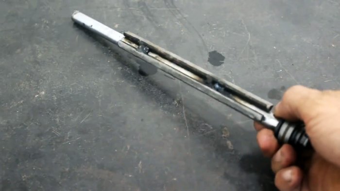 Как сделать бесплатный вибратор для бетона из автомобильного амортизатора